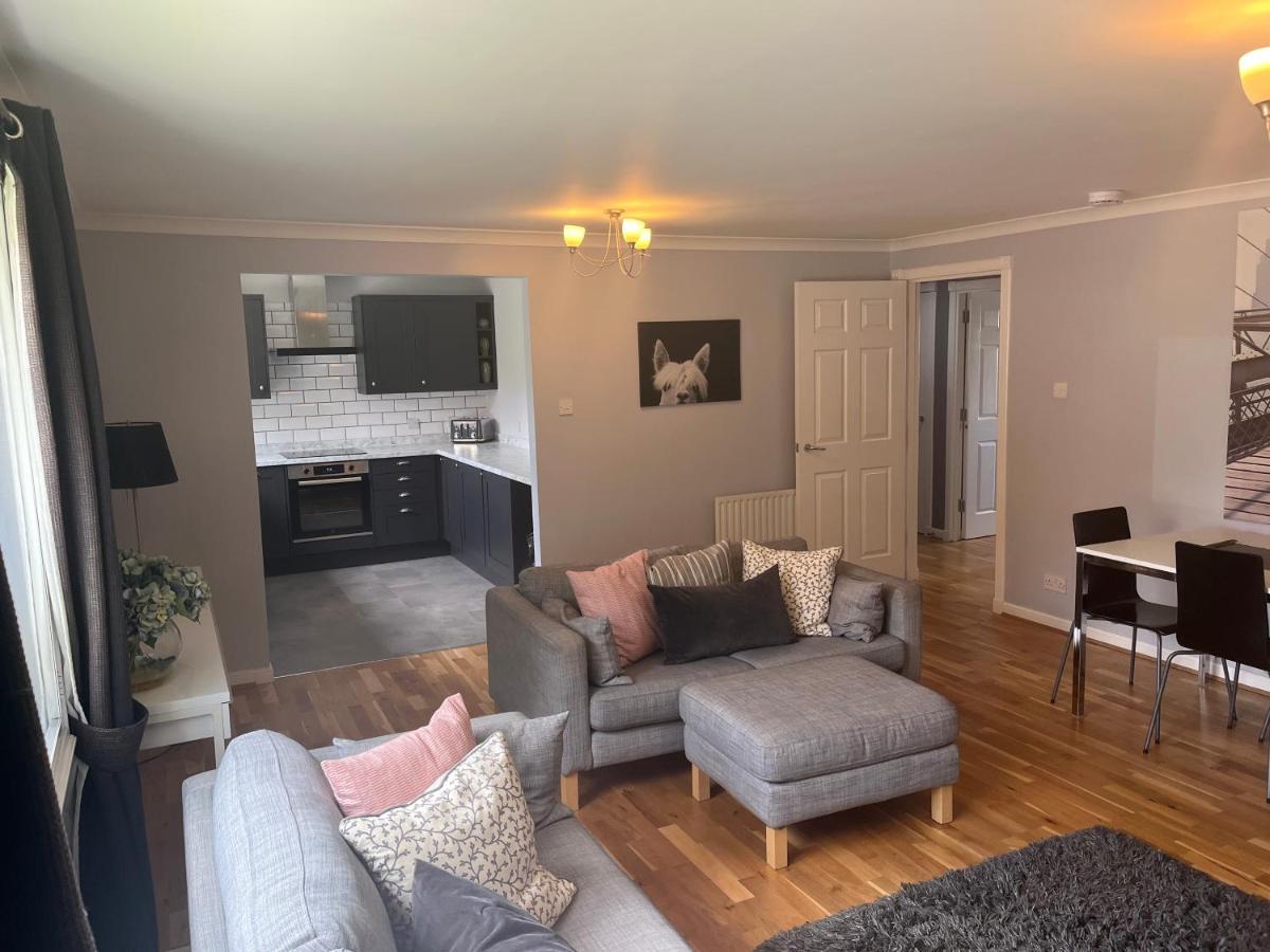 Flat Two, 212 Eaglesham Road, East Kilbride, 格拉斯哥 外观 照片